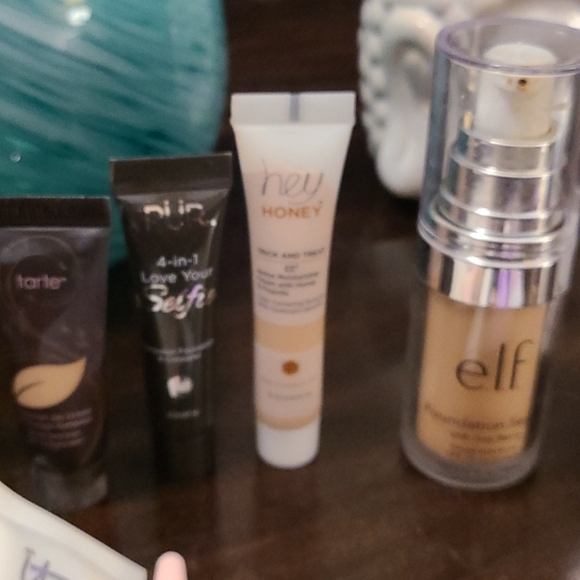 SOLD - Picture 2 of 4